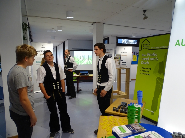 Die Zimmerei Wiedmer ist auch wieder auf der Berufsinfobörse in Laupheim dabei
