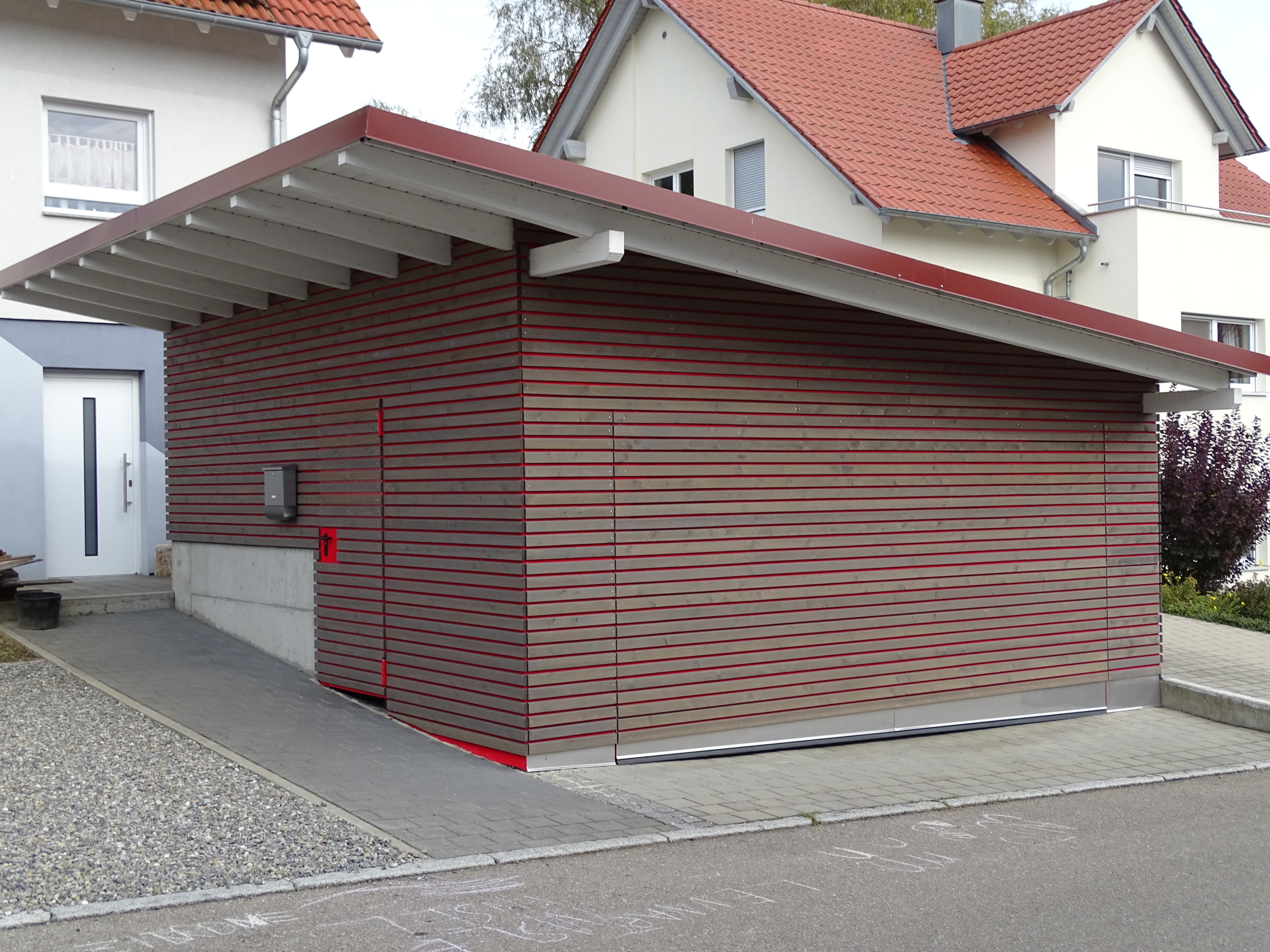 Carport in Laupheim von der Zimmerei & Holzbau Wiedmer aus Achstetten