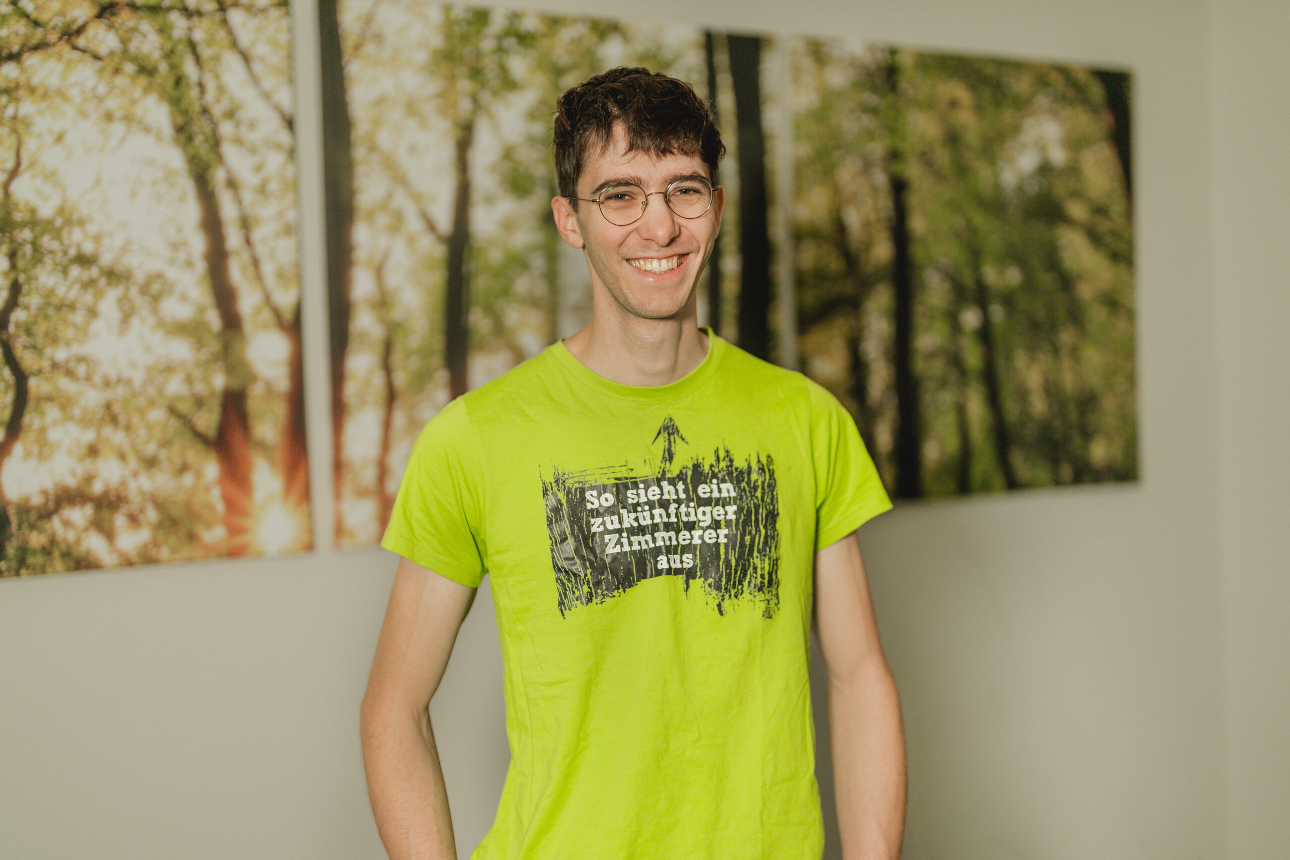 Azubi Jonathan vom Team der Zimmerei Wiedmer aus Achstetten