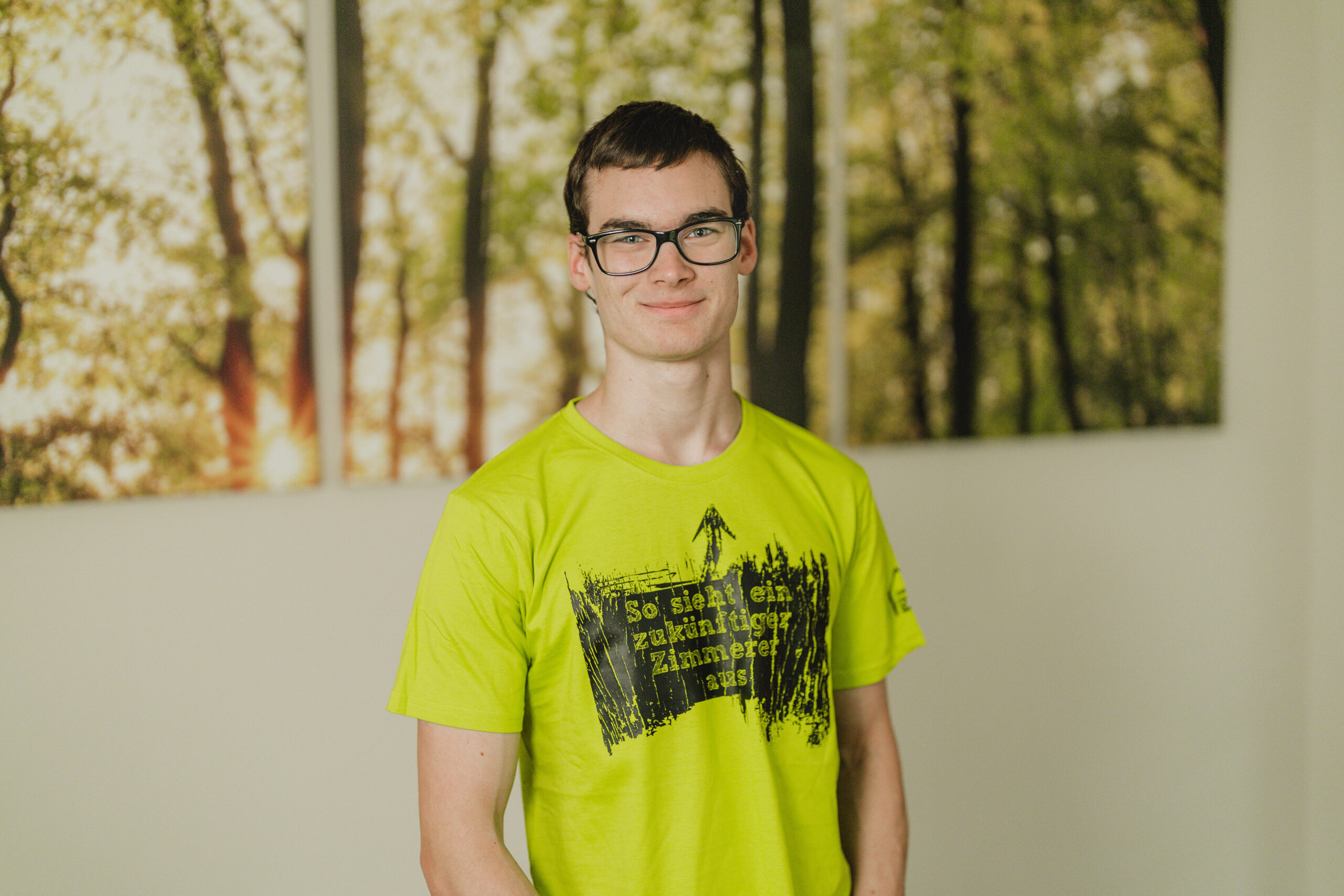 Azubi Nico vom Team der Zimmerei Wiedmer aus Achstetten