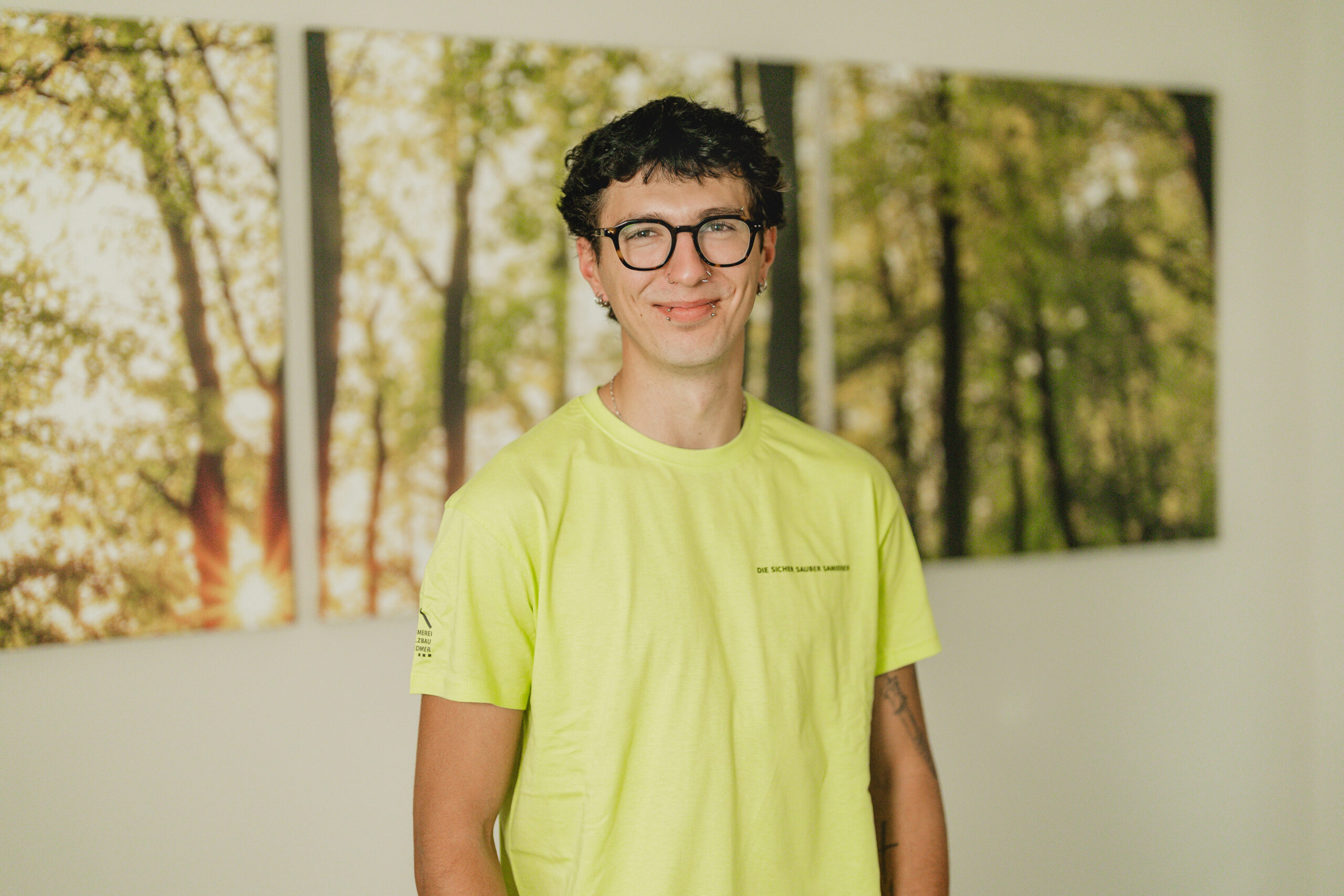 Zimmerer Robin vom Team der Zimmerei Wiedmer aus Achstetten