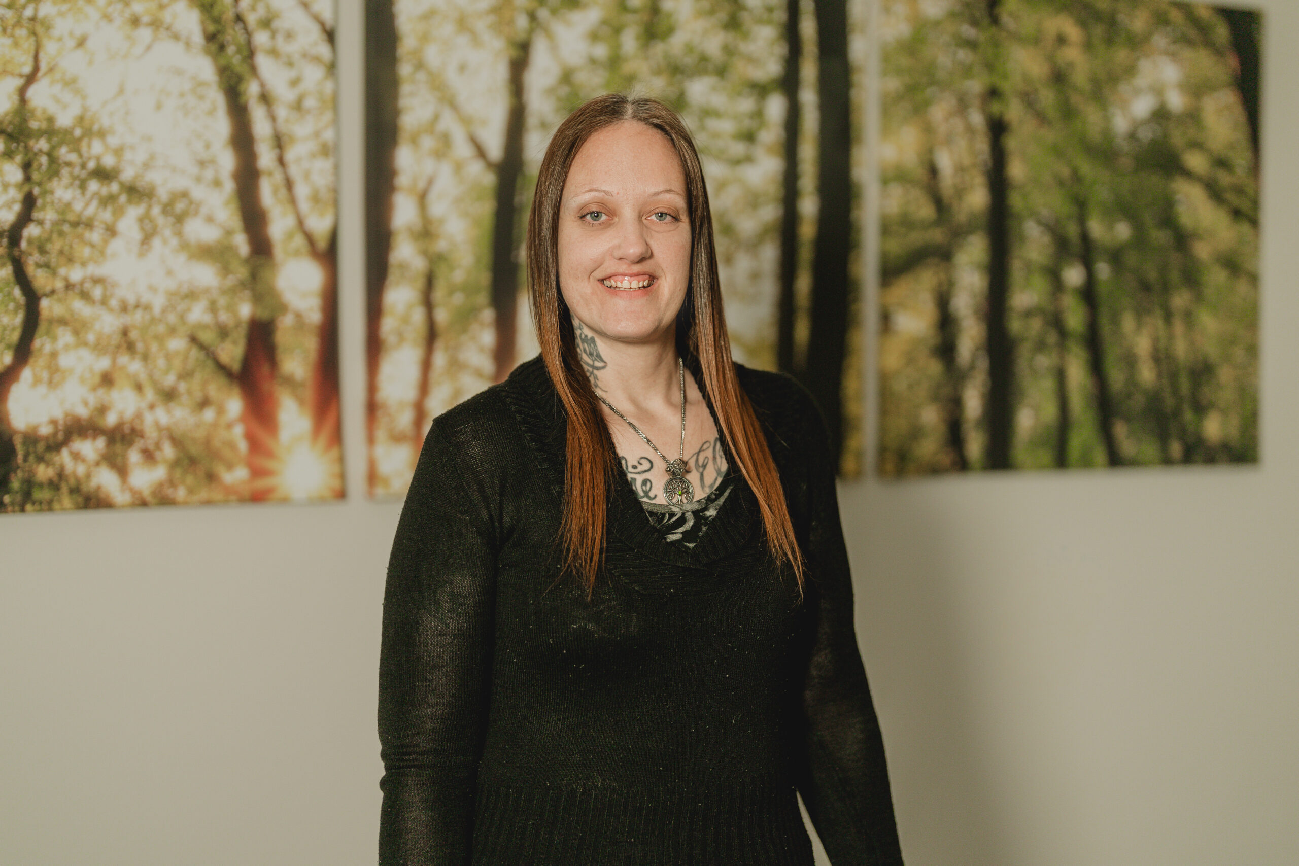 Bürokauffrau Yvonne vom Team der Zimmerei Wiedmer aus Achstetten